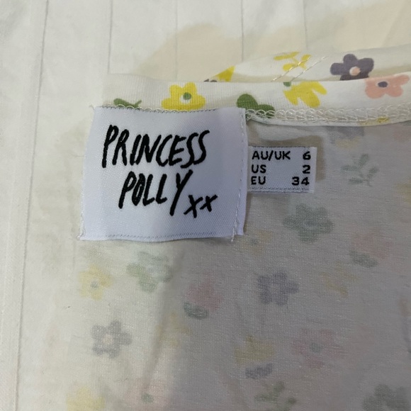 Princess polly tie top - Picture 3 of 3